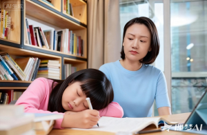 为什么青春期的孩子会讨厌自己的妈妈？